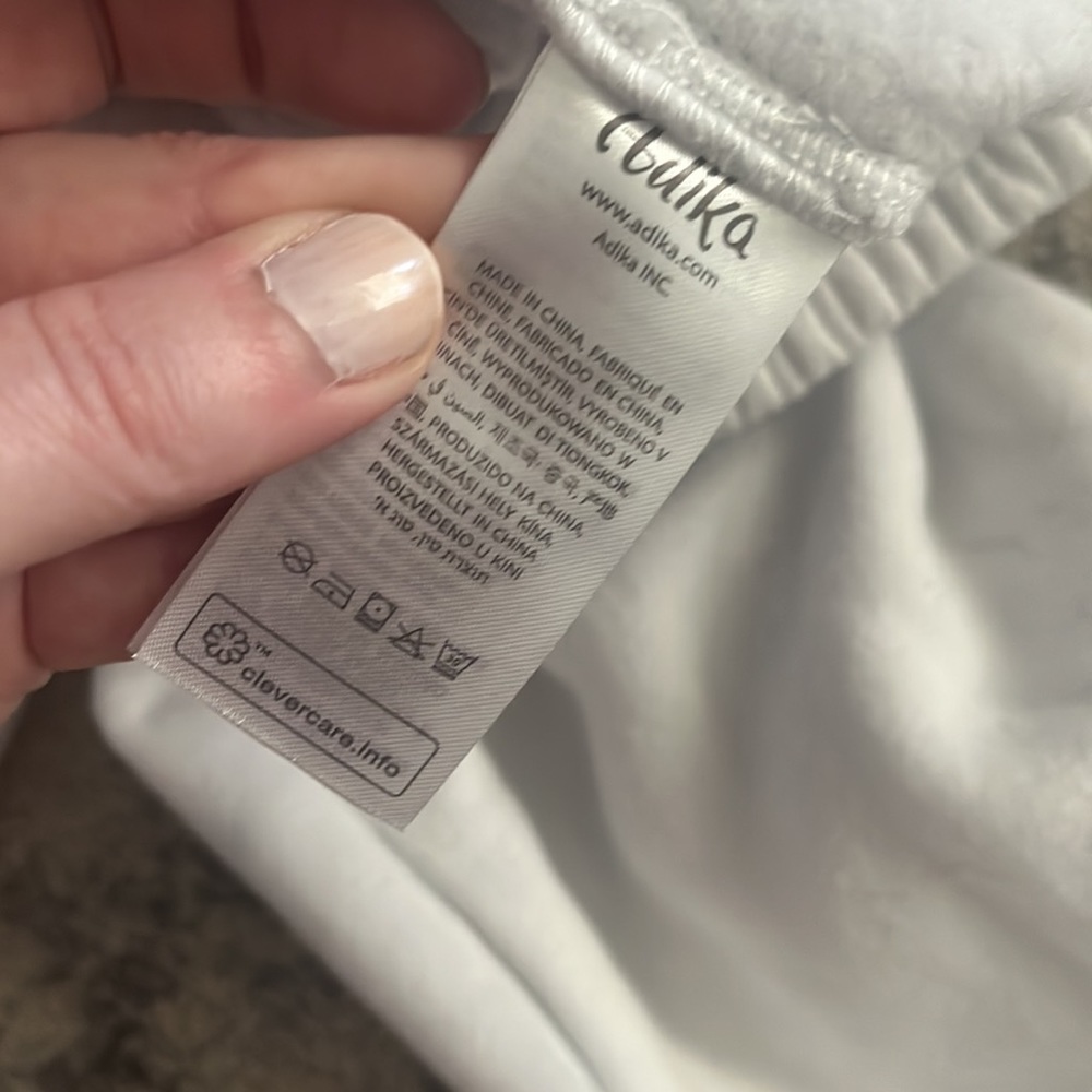 Adika sweats - Picture 7 of 7